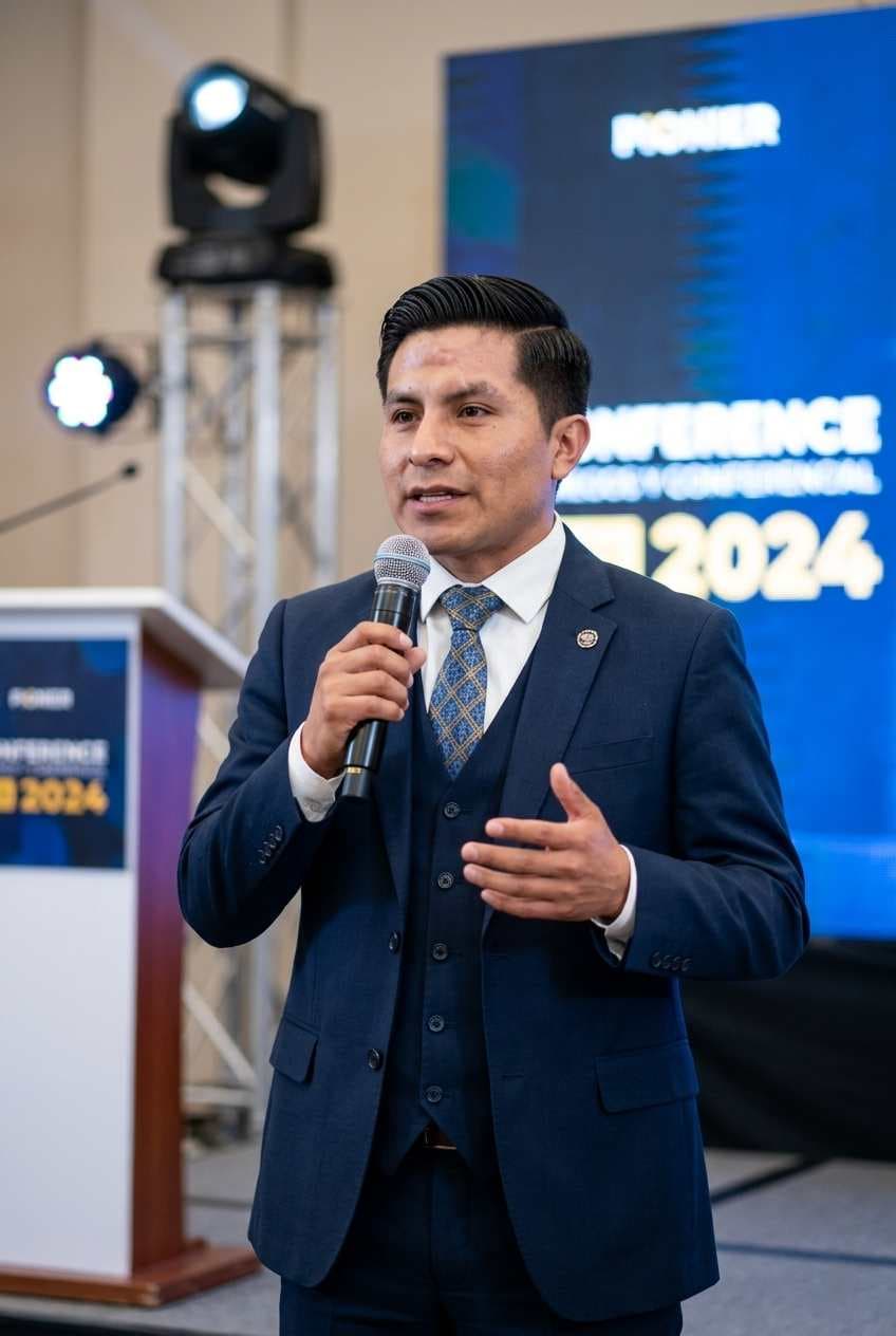 Denis Sánchez Maestro de Ceremonias